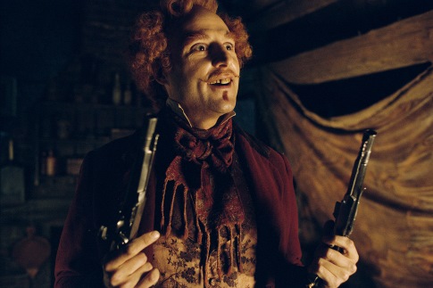 Still of Mark Strong in Oliver Twist (2005)