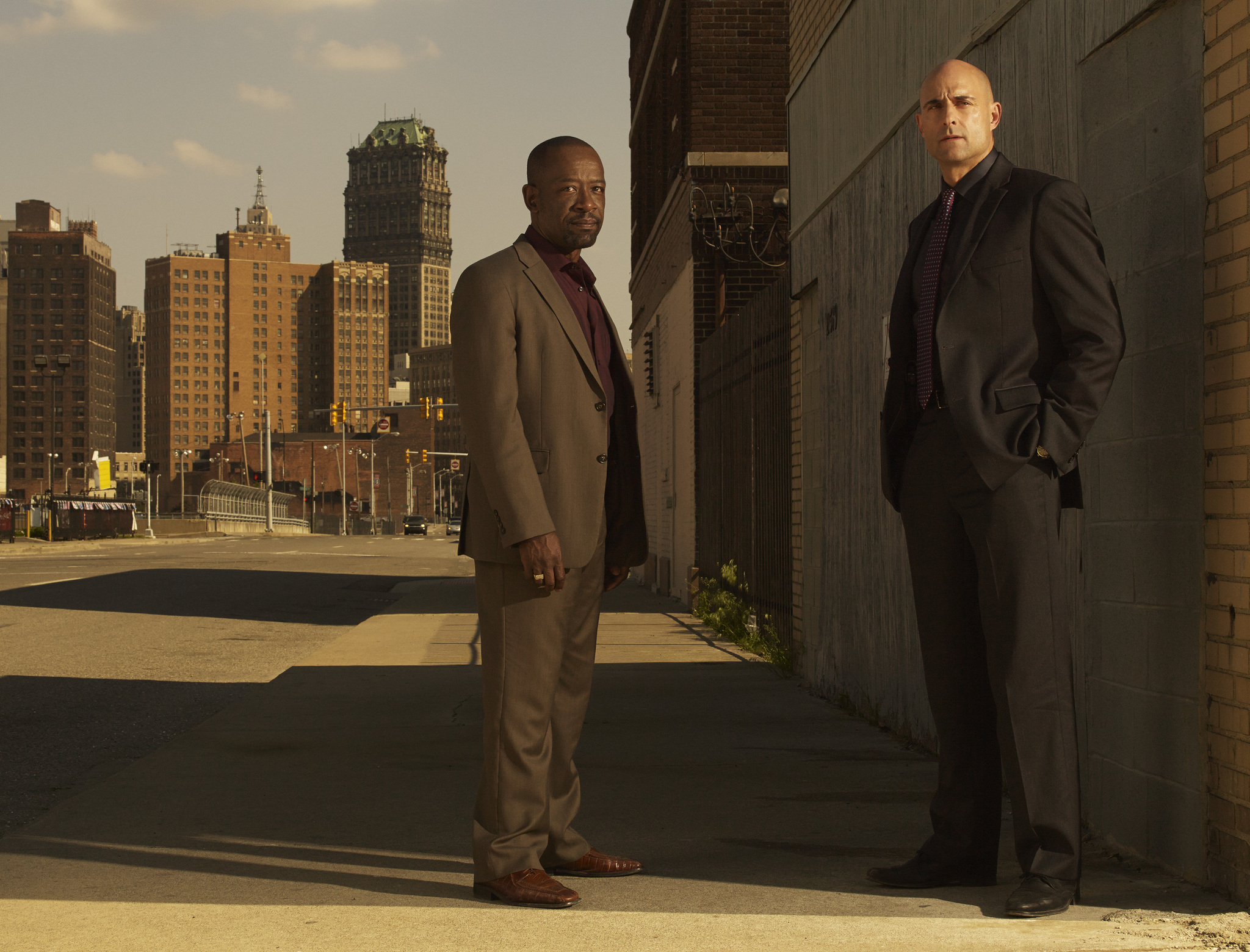 Still of Lennie James and Mark Strong in Low Winter Sun (2013)