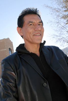 Wes Studi at event of Edge of America (2003)