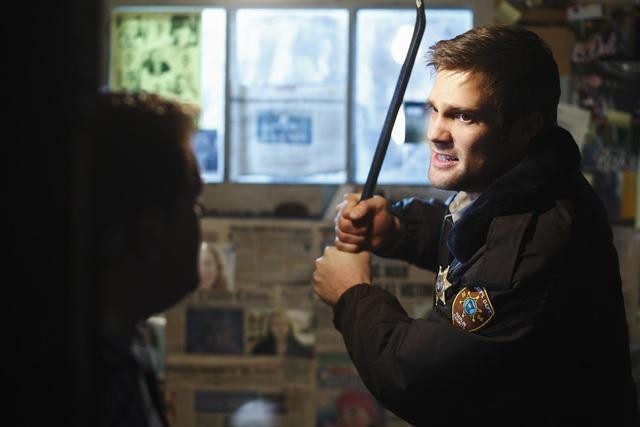 Still of Abraham Benrubi and Geoff Stults in Happy Town (2010)