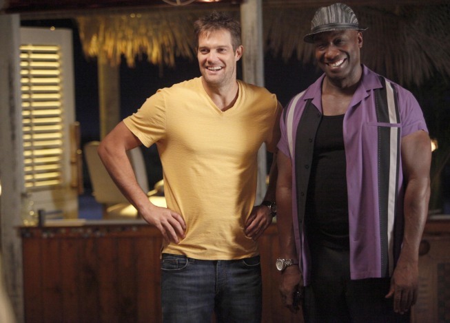 Still of Michael Clarke Duncan and Geoff Stults in The Finder (2012)