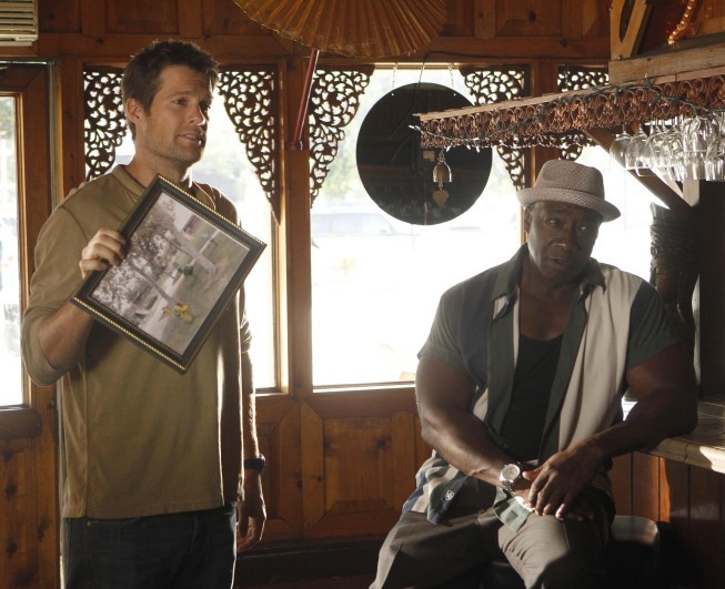 Still of Michael Clarke Duncan and Geoff Stults in The Finder (2012)