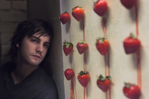 Still of Jim Sturgess in Across the Universe (2007)