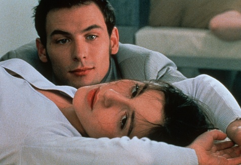 Still of Caroline Ducey and Sagamore Stévenin in Romance (1999)