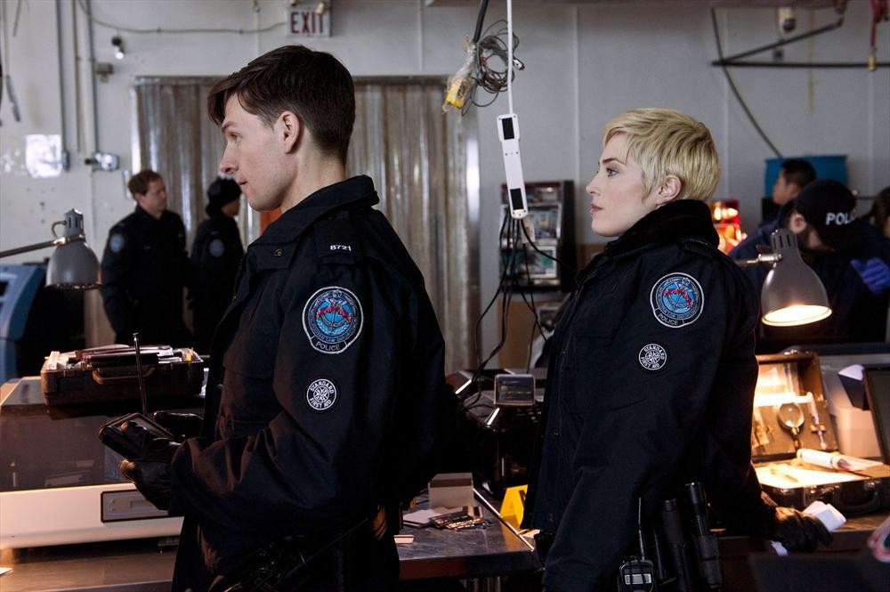 Still of Gregory Smith and Charlotte Sullivan in Rookie Blue (2010)