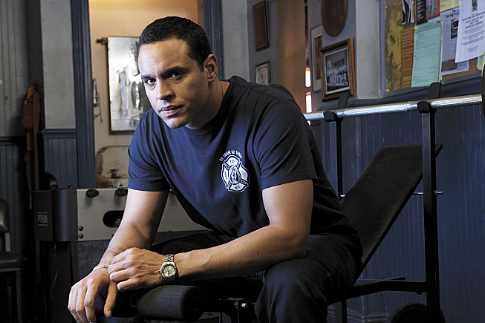 Still of Daniel Sunjata in Rescue Me (2004)