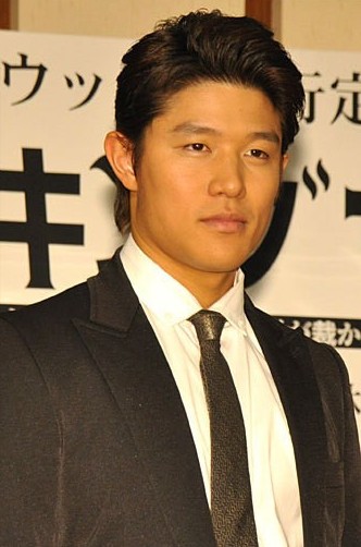 Ryohei Suzuki at event of 