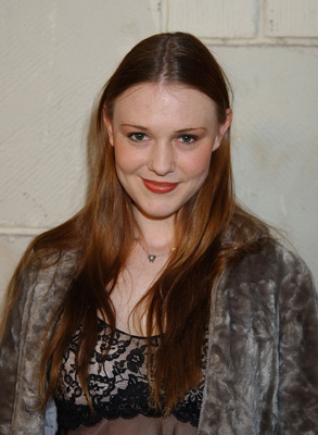 Chelse Swain at event of New Best Friend (2002)
