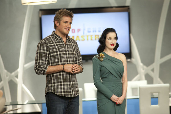 Still of Dita Von Teese and Curtis Stone in Top Chef Masters (2009)