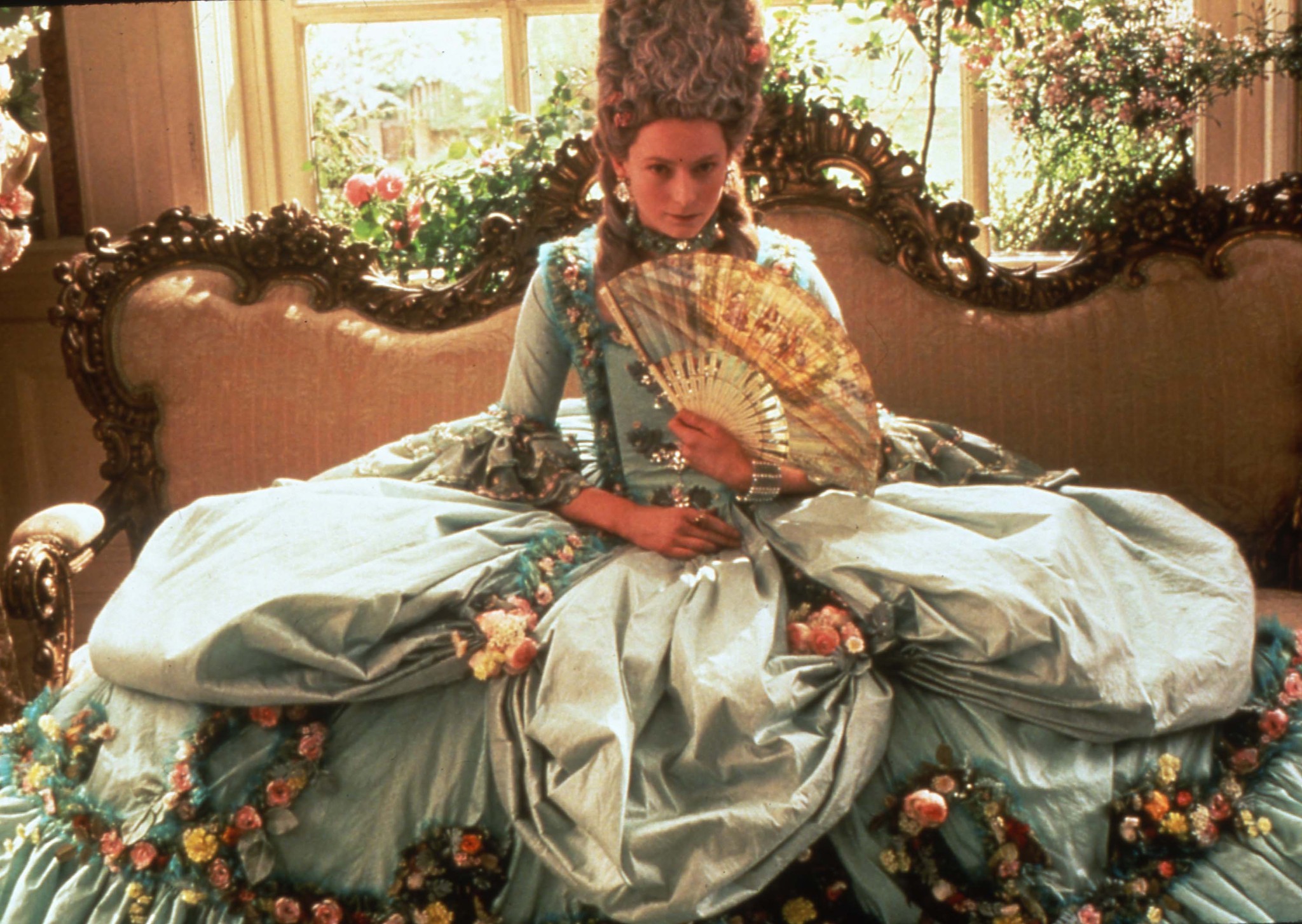 Still of Tilda Swinton in Orlando (1992)