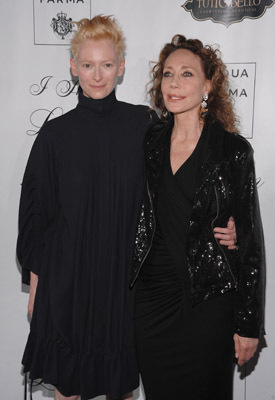 Marisa Berenson and Tilda Swinton at event of Io sono l'amore (2009)