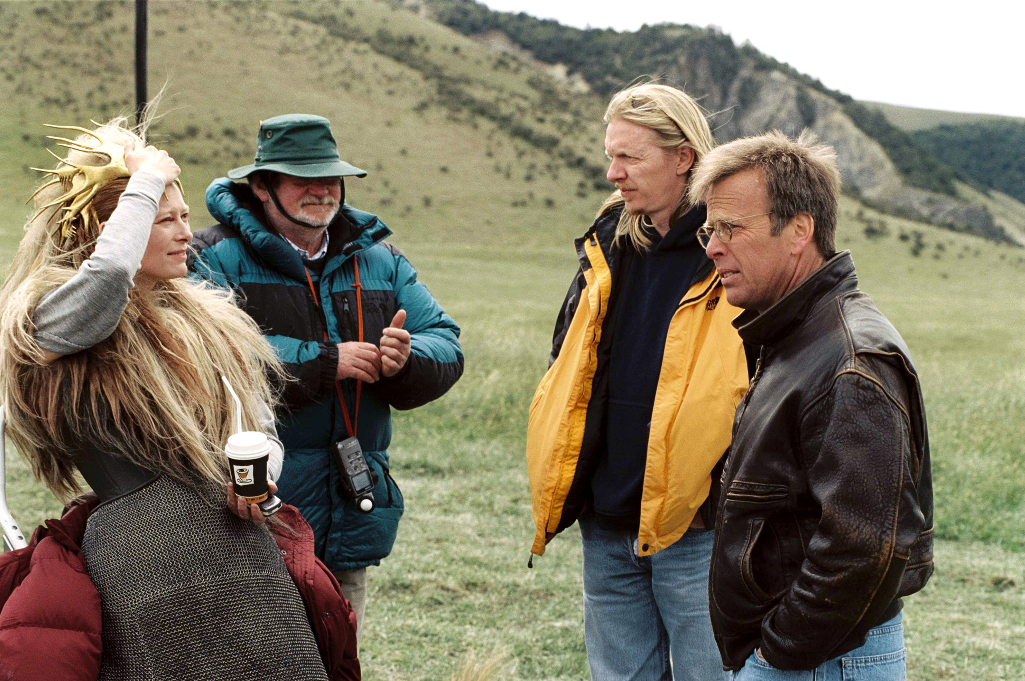 Still of Andrew Adamson, Mark Johnson, Tilda Swinton and Don McAlpine in Narnijos kronikos: liutas, burtininke ir drabuziu spinta (2005)