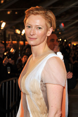 Tilda Swinton at event of Keista Bendzamino Batono istorija (2008)