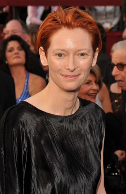 Tilda Swinton at event of The 80th Annual Academy Awards (2008)