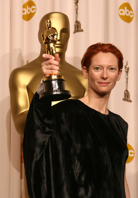 Tilda Swinton at event of The 80th Annual Academy Awards (2008)