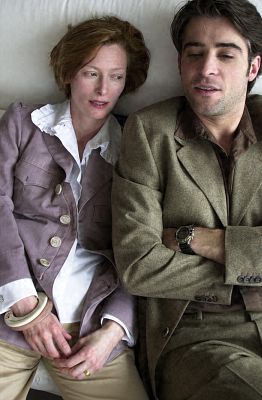 Tilda Swinton and Goran Visnjic at event of The Deep End (2001)