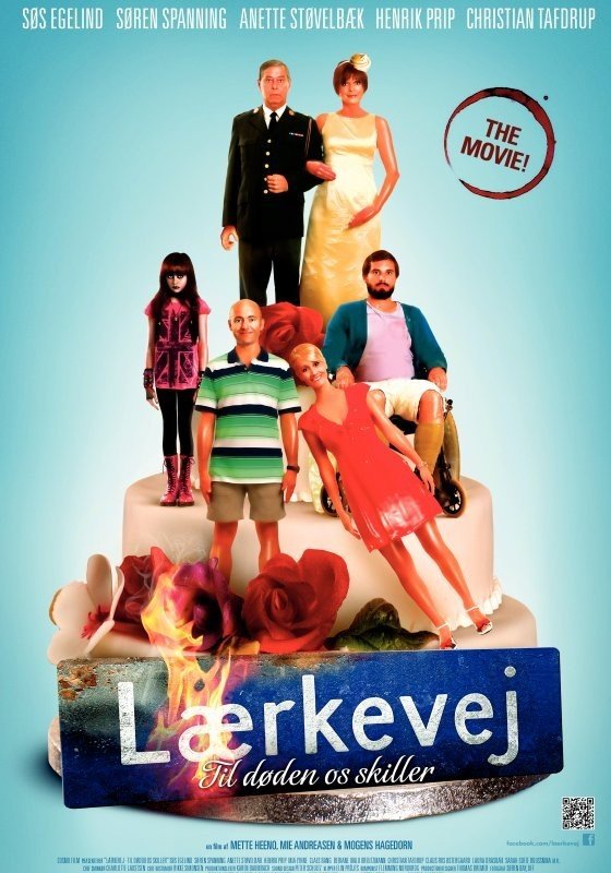 Søs Egelind, Henrik Prip, Søren Spanning, Anette Støvelbæk, Christian Tafdrup and Bebiane Ivalo Kreutzmann in Lærkevej - til døden os skiller (2012)