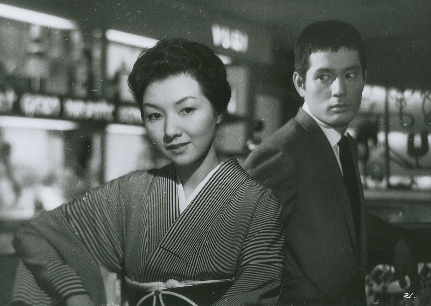 Still of Hideko Takamine in Onna ga kaidan wo agaru toki (1960)