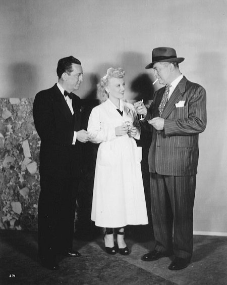 From left to right: Eddie Garr, Jean Carroll, Lyle Talbot