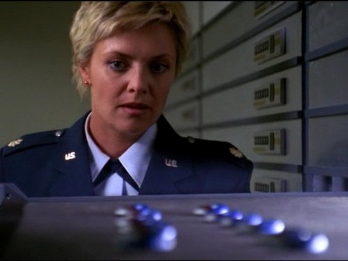 Still of Amanda Tapping in Stargate SG-1 (1997)