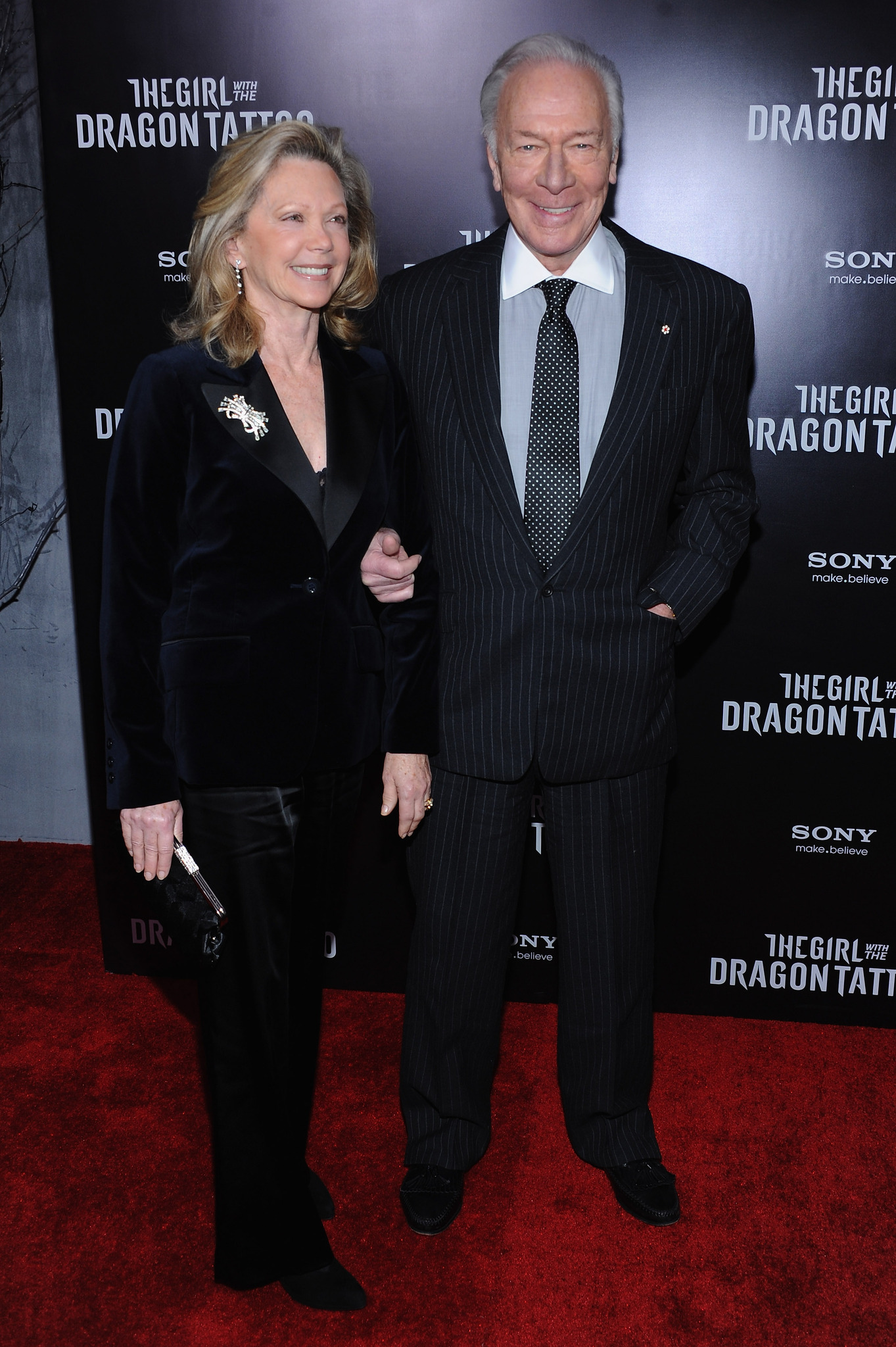 Christopher Plummer and Elaine Taylor at event of Mergina su drakono tatuiruote (2011)