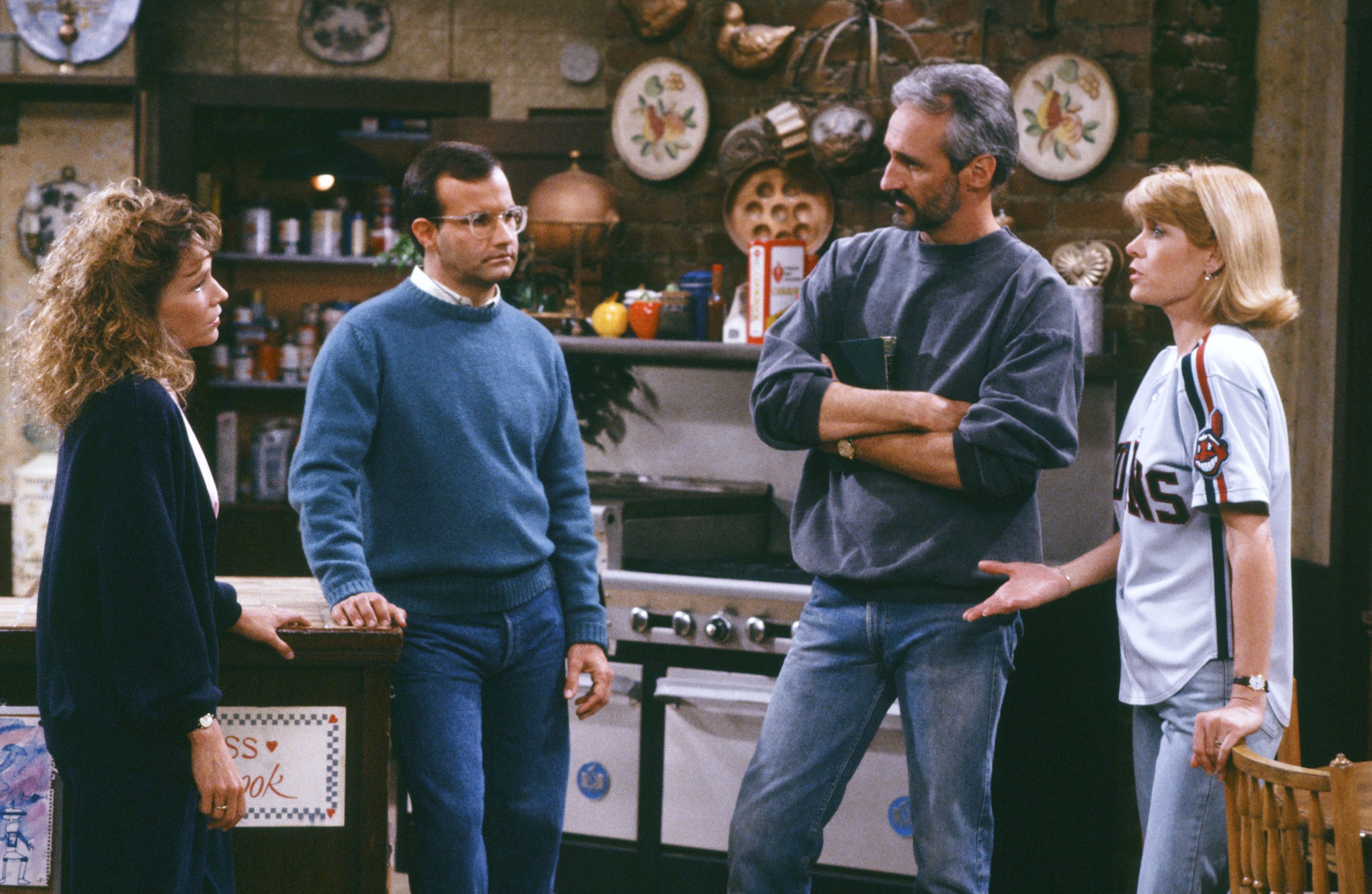 Still of Meredith Baxter, Michael Gross, Betsy Randle and Mark L. Taylor in Family Ties (1982)