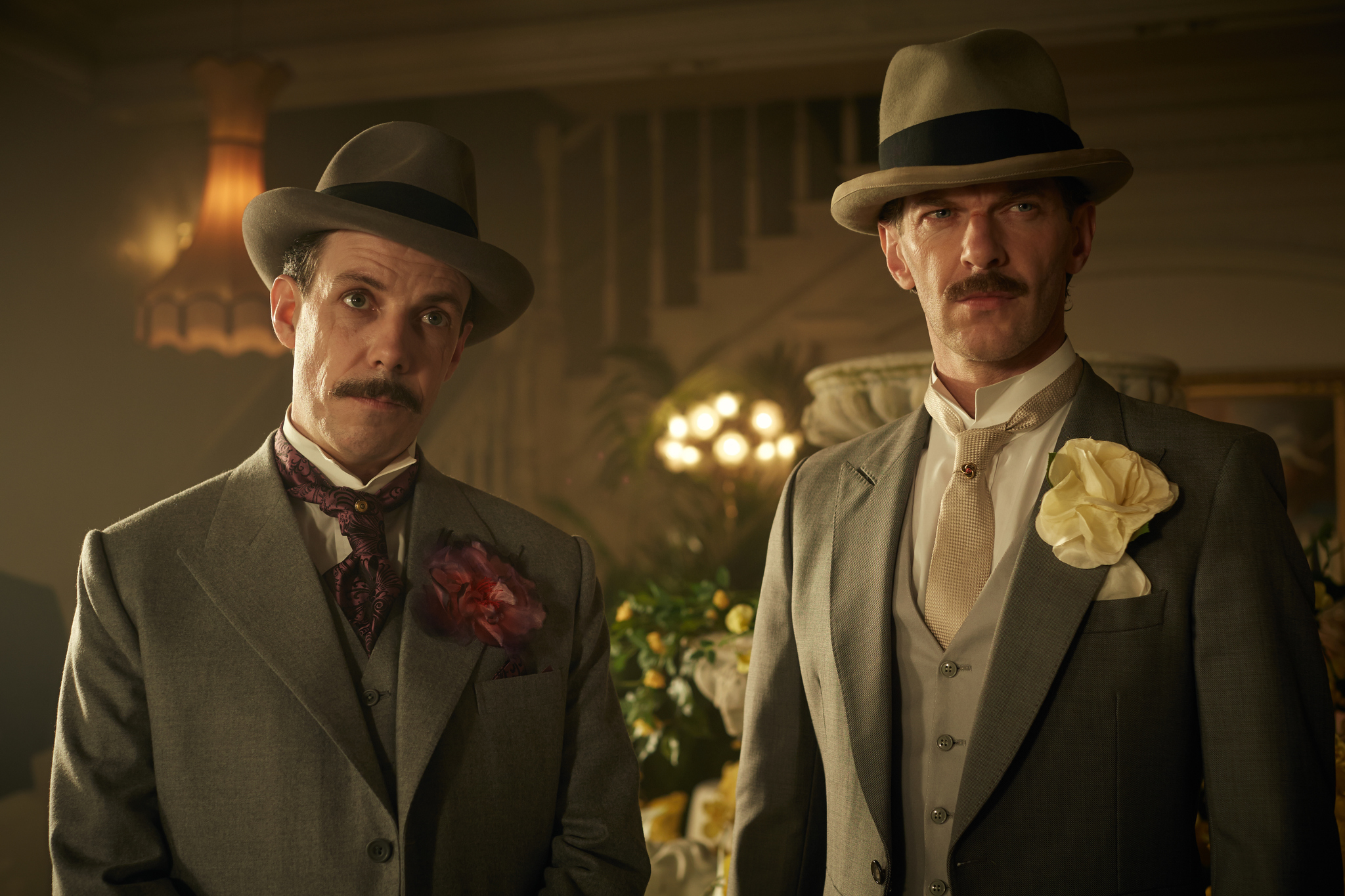 Still of Noah Taylor and Paul Anderson in Peaky Blinders (2013)