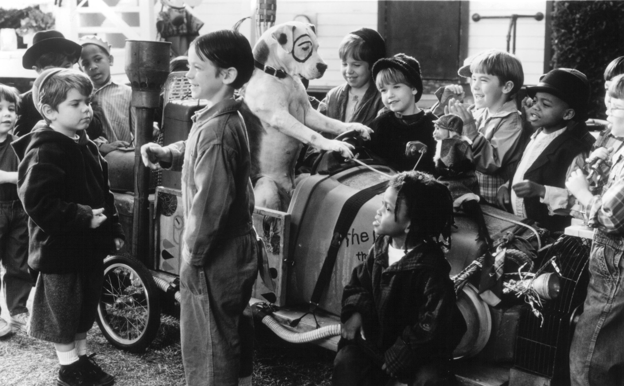 Still of Ross Bagley, Bug Hall, Travis Tedford and Kevin Jamal Woods in The Little Rascals (1994)