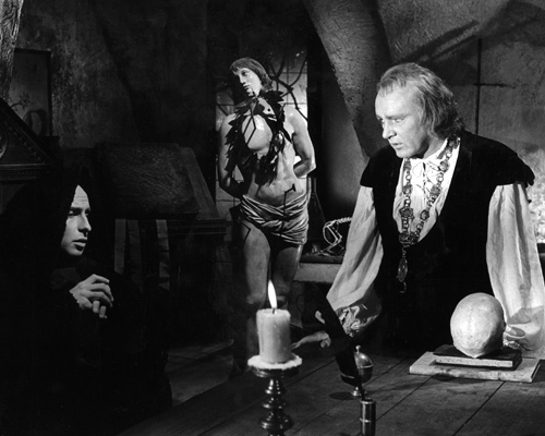 Andreas Teuber as Mephistopheles and Richard Burton as Faustus in the film version of DR. FAUSTUS (2)
