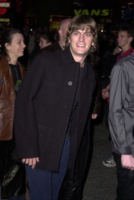 Rob Thomas at event of All Access: Front Row. Backstage. Live! (2001)