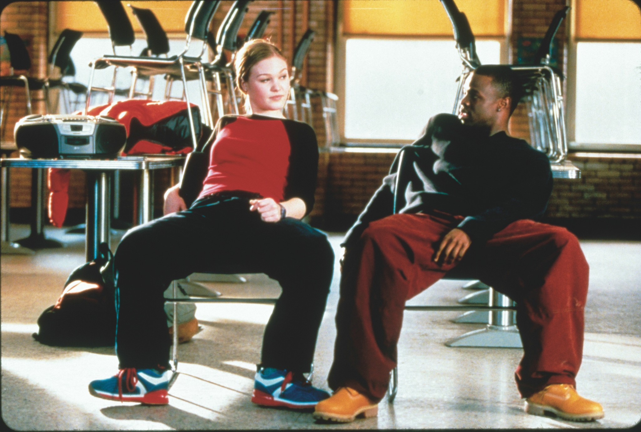 Still of Julia Stiles and Sean Patrick Thomas in Save the Last Dance (2001)