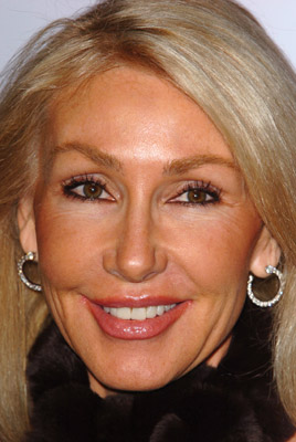 Linda Thompson at event of The Kid & I (2005)