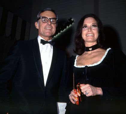 Mary Tyler Moore and husband Grant Tinker circa 1973