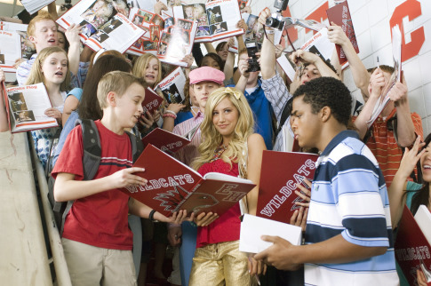 Still of Ashley Tisdale and Lucas Grabeel in High School Musical 2 (2007)