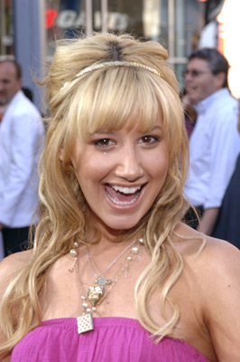 Ashley Tisdale at event of The Perfect Man (2005)