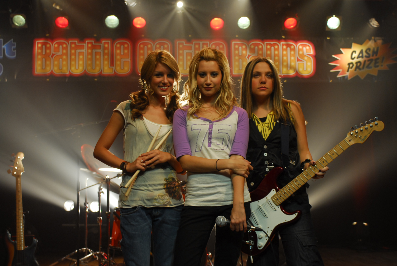 Still of Lauren Collins, Ashley Tisdale and Shenae Grimes-Beech in Picture This (2008)