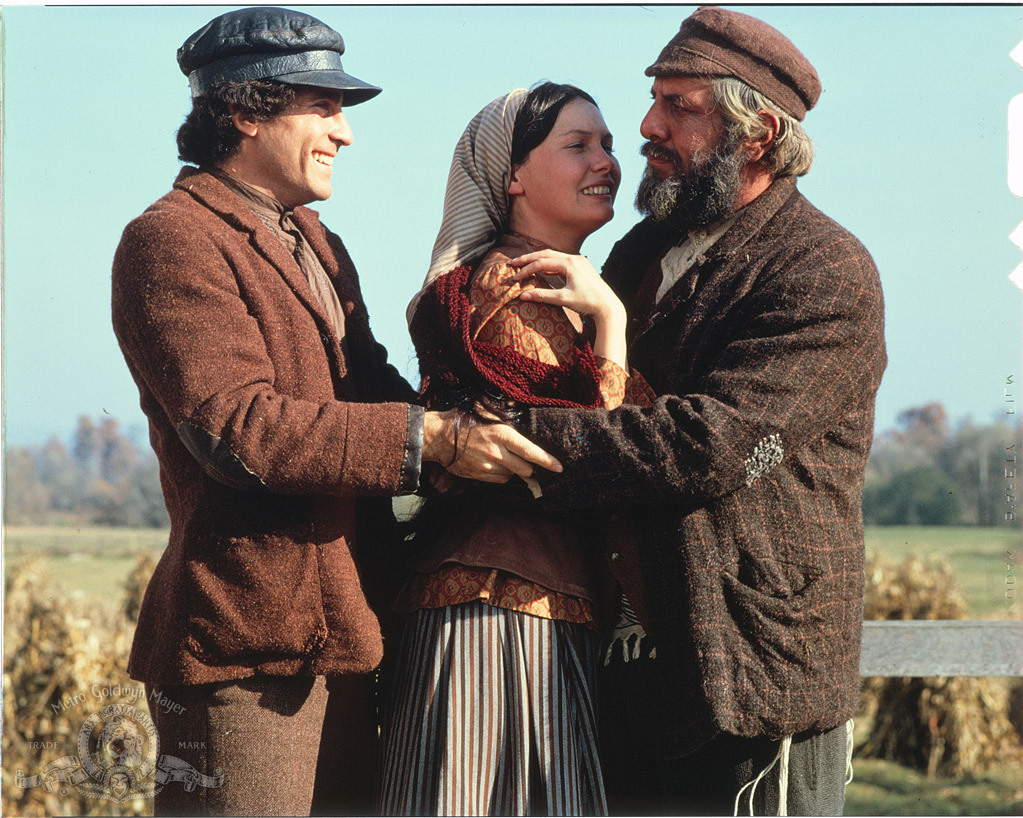 Still of Topol in Fiddler on the Roof (1971)