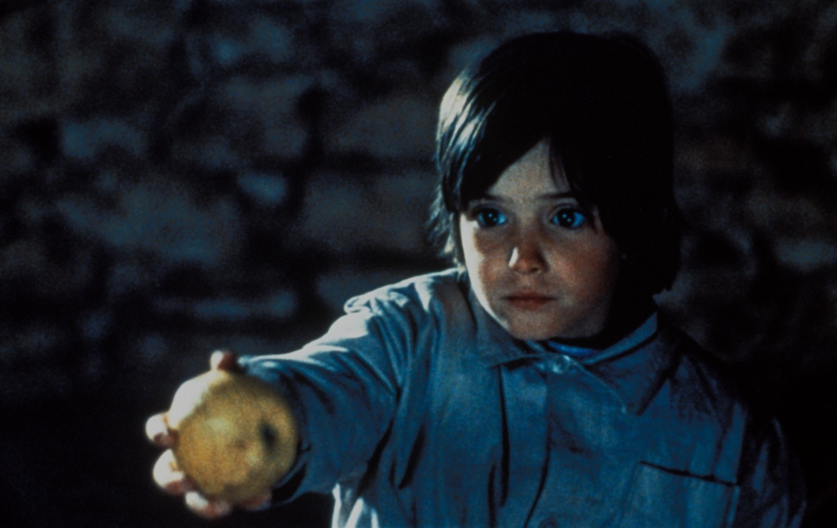 Still of Ana Torrent in El espíritu de la colmena (1973)