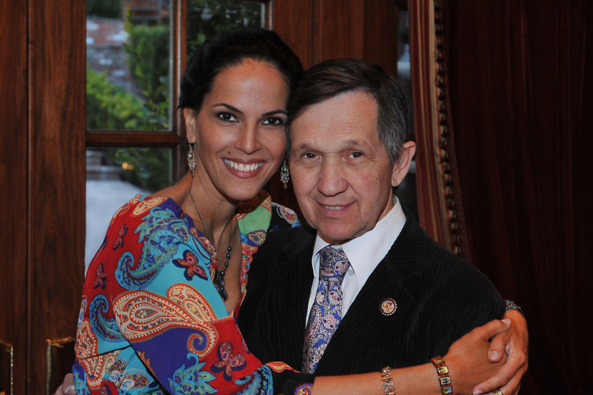 Mariana Tosca with former US Rep. Dennis Kucinich (D-Ohio)