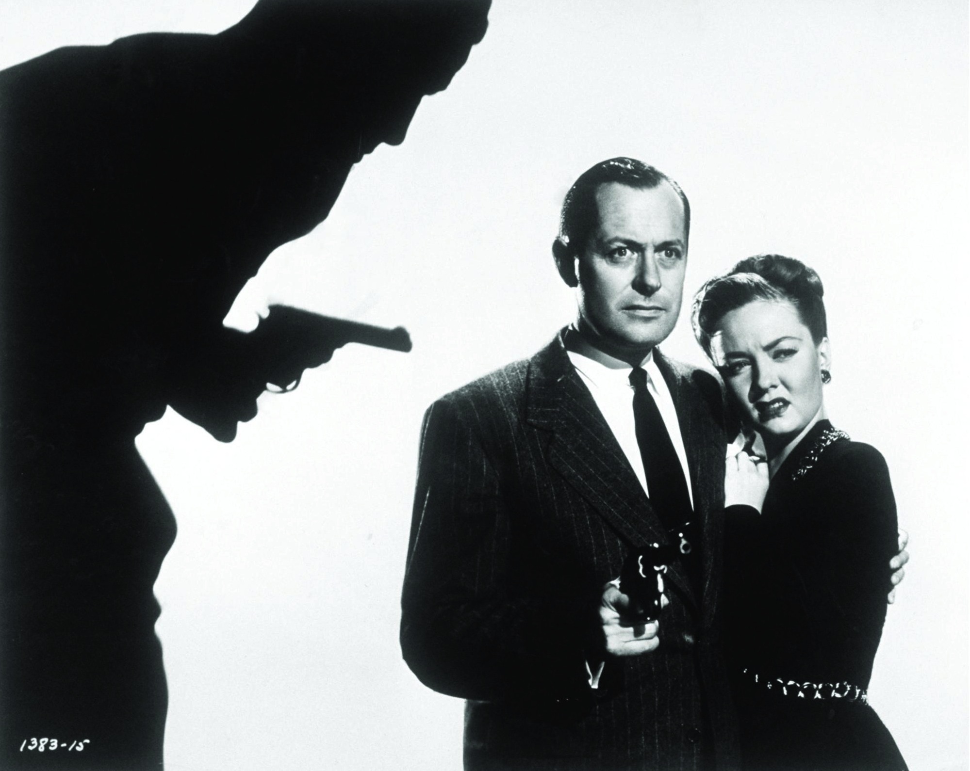 Still of Robert Montgomery and Audrey Totter in Lady in the Lake (1947)