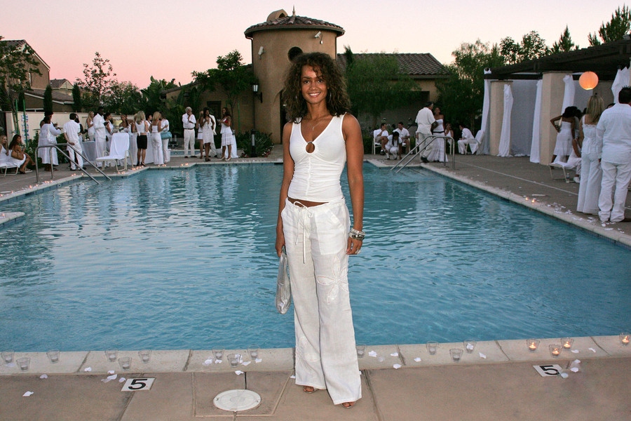 Tammy Townsend attends the White Summer Pamper Party Hosted by G Report Magazine and H2O Skin Spa. Porter Ranch, CA 07-31-05