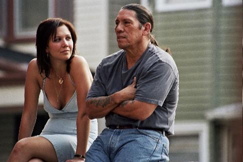 Still of Danny Trejo and Maggie Gyllenhaal in Sherrybaby (2006)