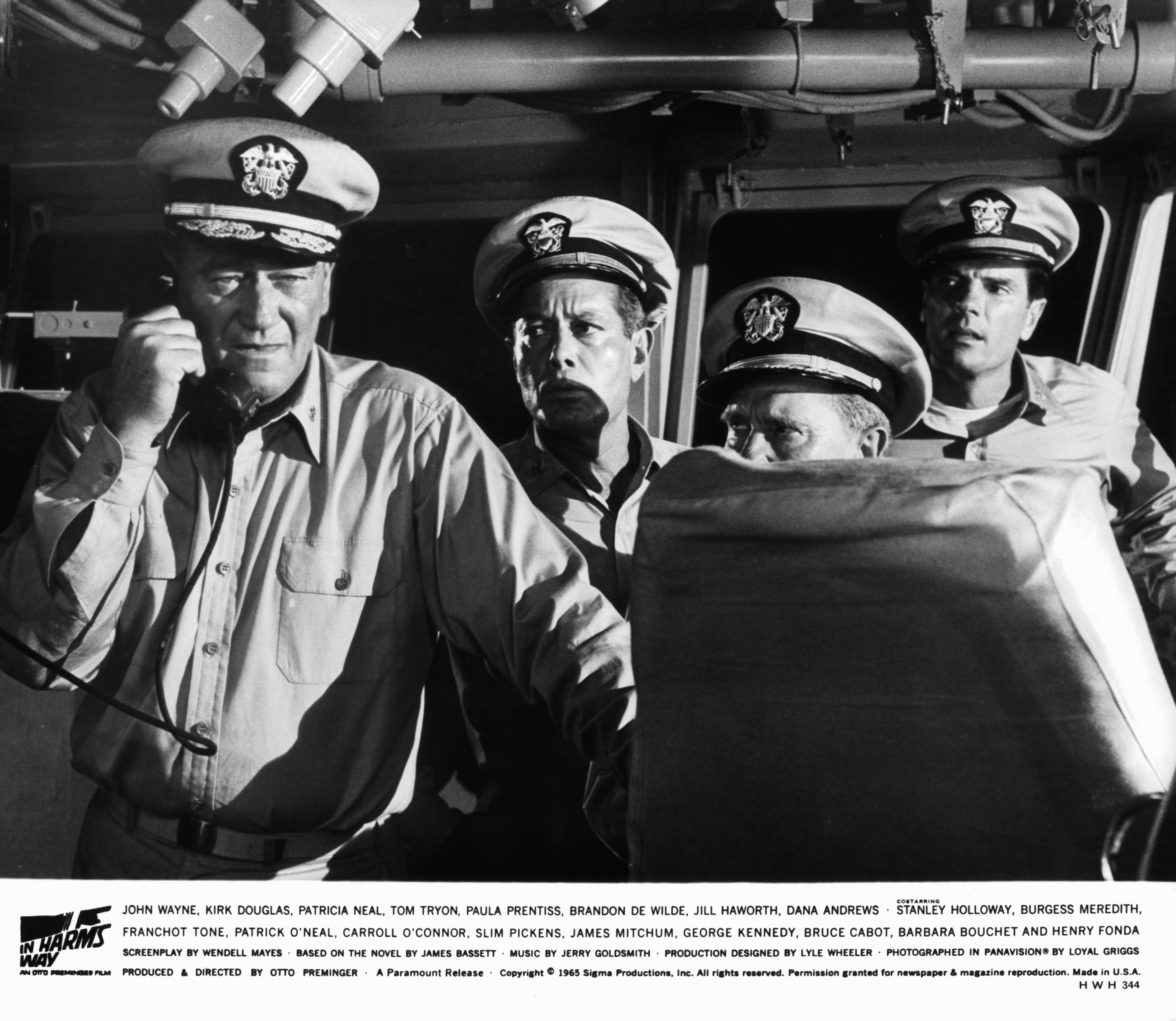 Still of John Wayne and Tom Tryon in In Harm's Way (1965)