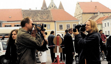 Oliver Bokelberg and Ulrich Tukur in Heimkehr der Jäger (2000)