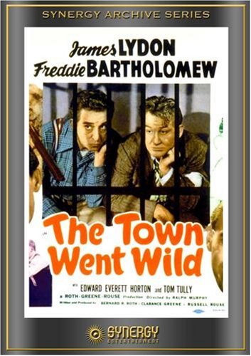 Edward Everett Horton and Tom Tully in The Town Went Wild (1944)