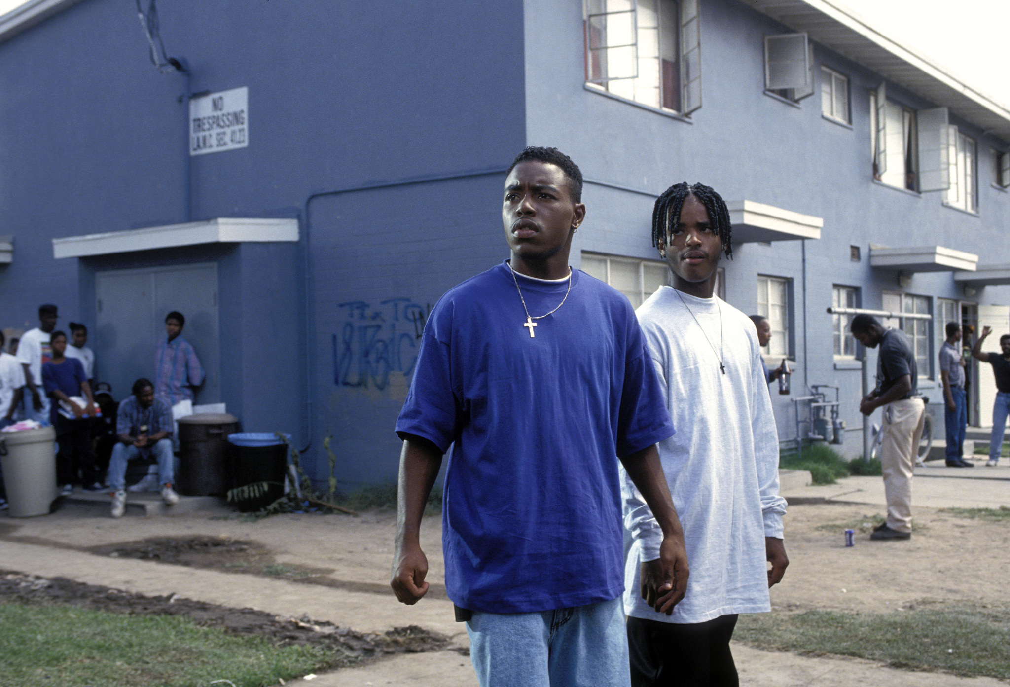 Still of Larenz Tate and Tyrin Turner in Menace II Society (1993)