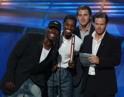Mark Wahlberg, André Benjamin, Tyrese Gibson and Garrett Hedlund at event of ESPY Awards (2005)