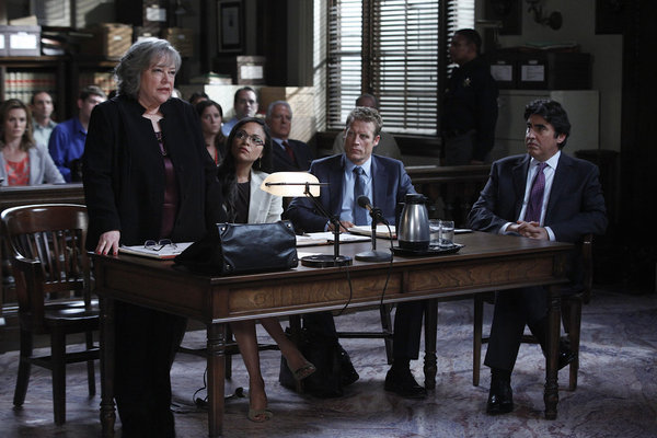 Still of Alfred Molina, Kathy Bates and Mark Valley in Harry's Law (2011)