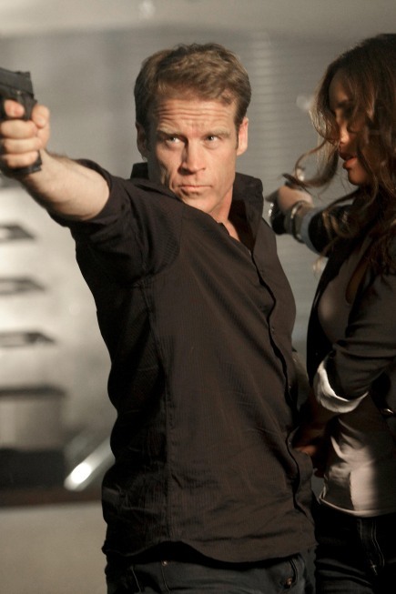 Still of Mark Valley in Human Target: A Problem Like Maria (2011)