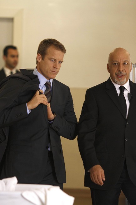 Still of Erick Avari and Mark Valley in Human Target (2010)